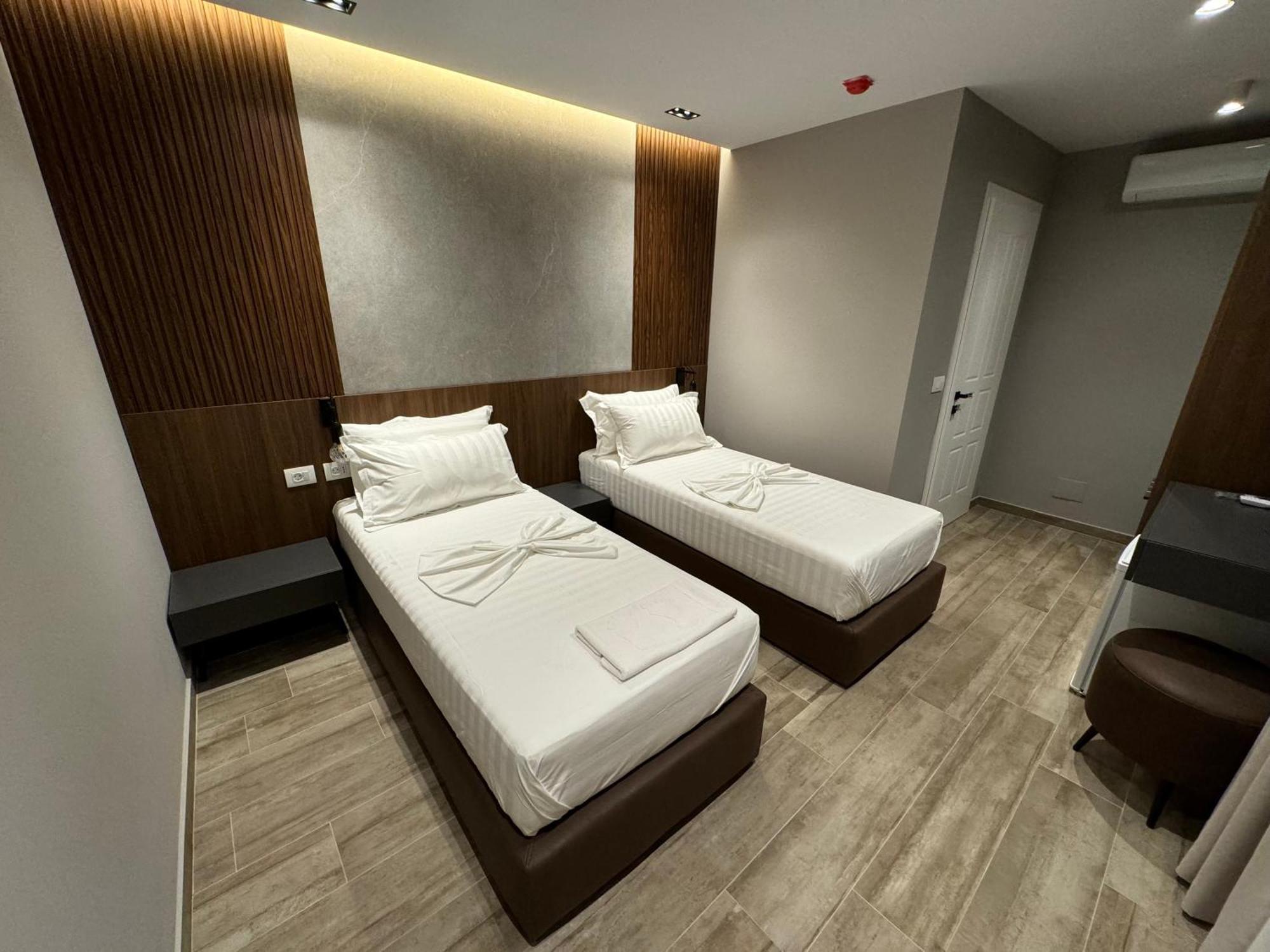 Side Airport Hotel Krujë 外观 照片